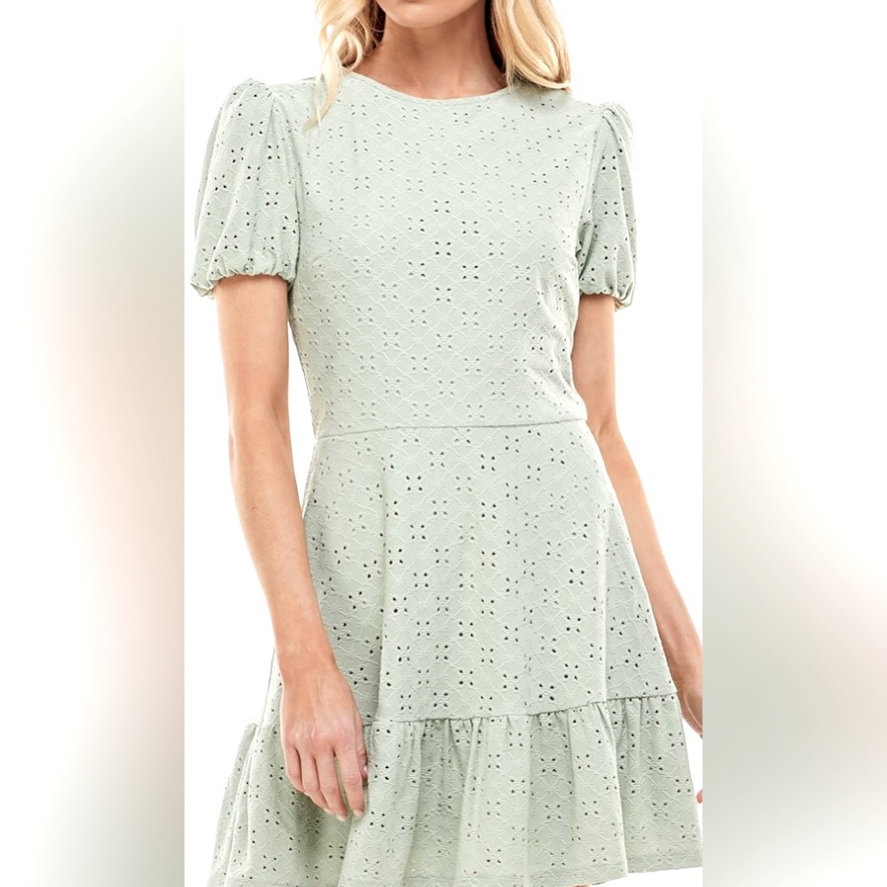 COPY - XL Speechless  Women’s Eyelet  Puff Sleeves Dress